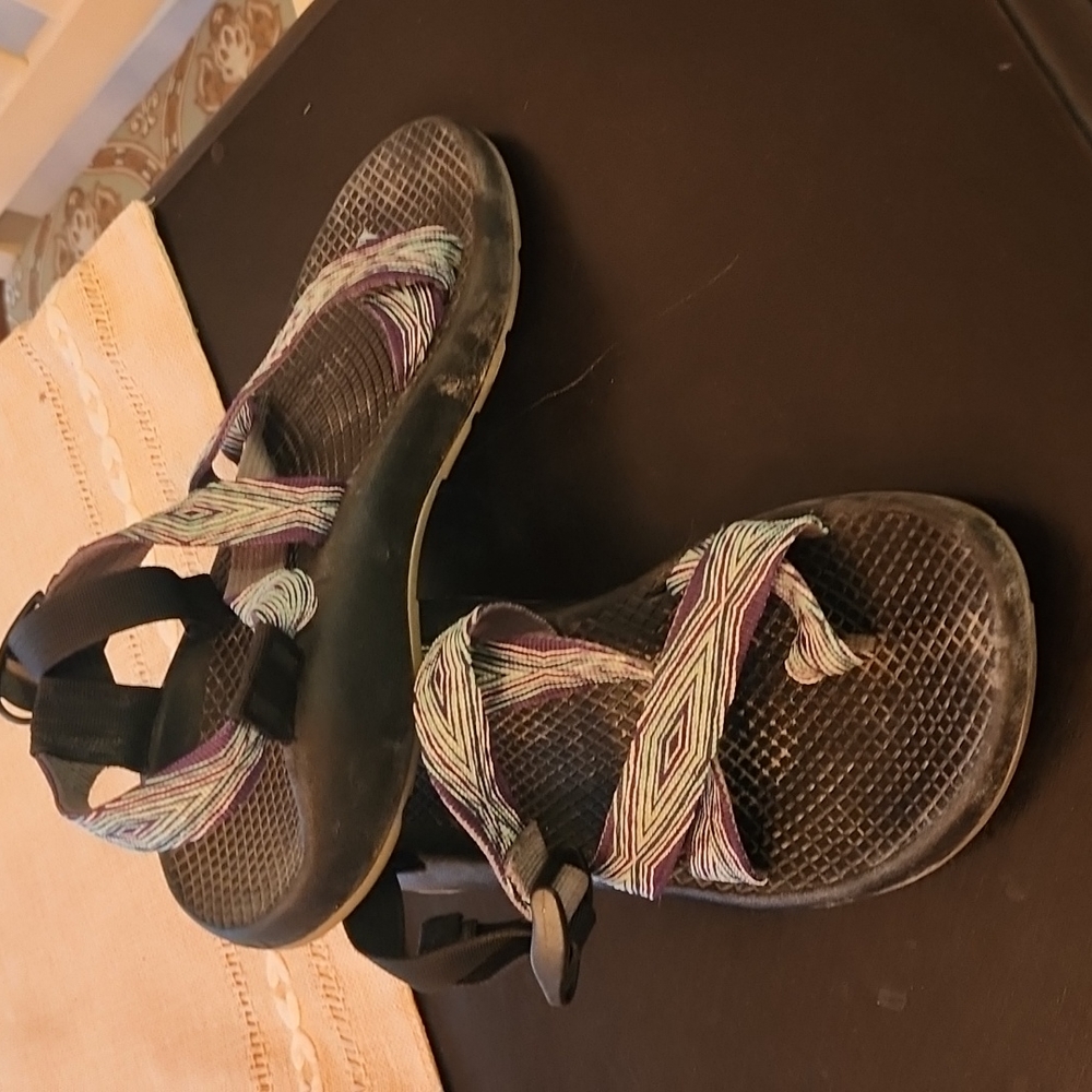 Chaco hiking sandals 8